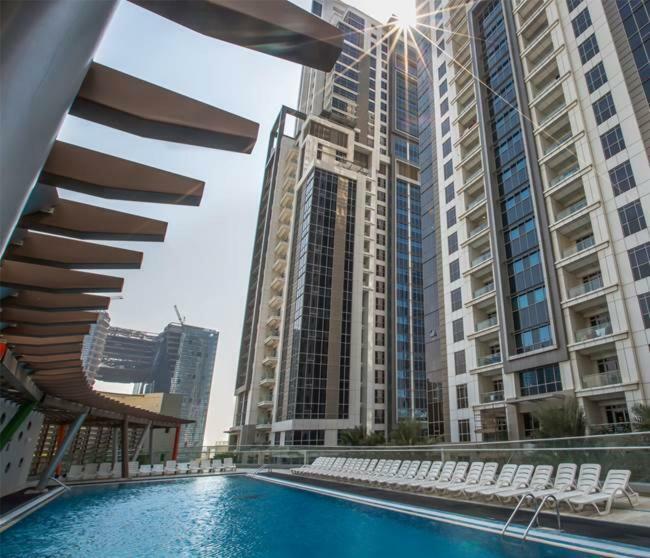 Higuests Vacation Homes - Executive Tower Dubai Exterior photo